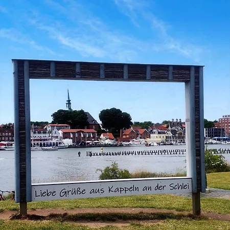 Apartmán Meereszauber - Wo Urlaub Wellen Schlaegt & Herzen Leuchten - Dein Sonniger & Ruhiger Ankerplatz, An Dem Sich Steilkueste, & Ostseeblick Vereinen Schönhagen